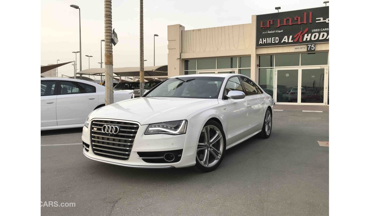 Audi S8 AUDI S8 2014 MODEL GCC FULL OPTION