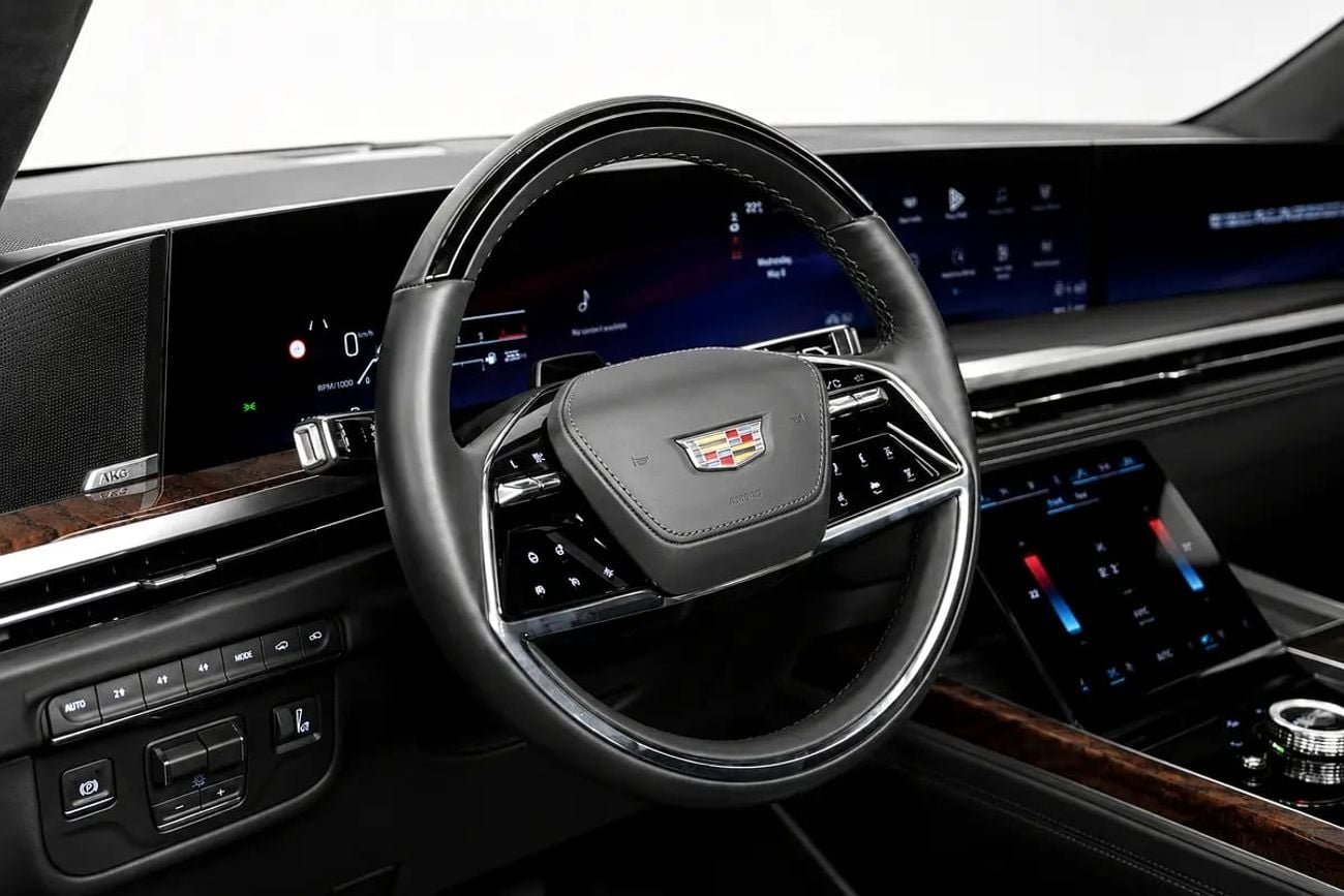 كاديلاك إسكالاد Sport Platinum - GCC Specs - Brand
