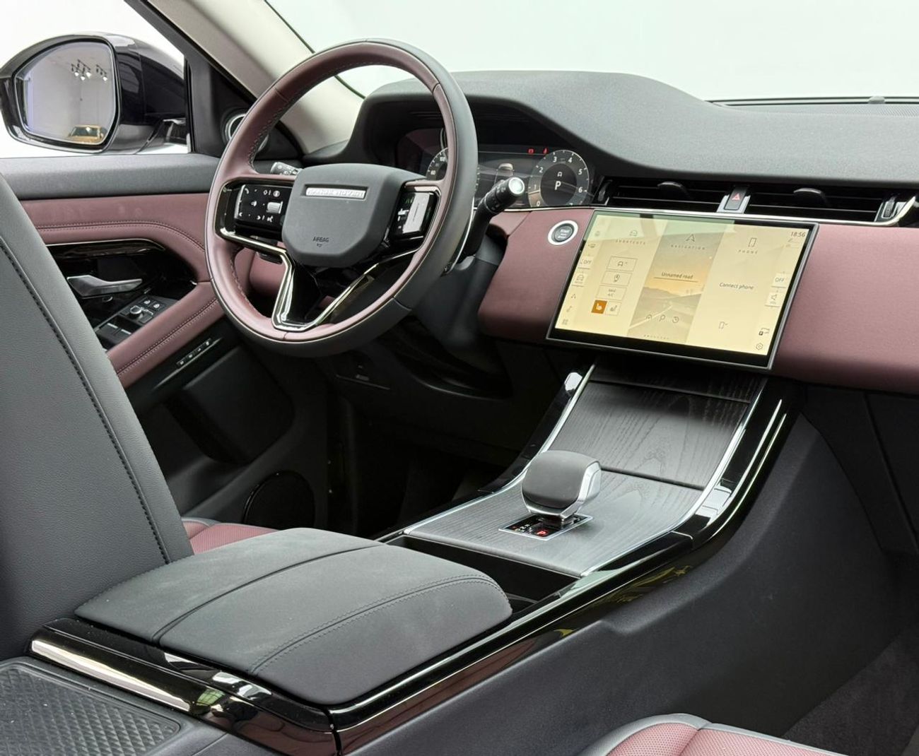 Land Rover Range Rover Evoque P250 SE 2.0L 2025 Range Rover Evoque Dynamic SE ,Warranty, Brand New, Excellent Conditi