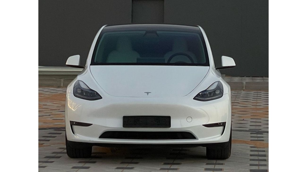 Tesla Model Y TESLA MODEL Y LONG RANGE DUAL MOTOR MODEL : 2023 MILEAGE : 24,000 km PRICE : 172,000 DIRHAMS Gulf sp