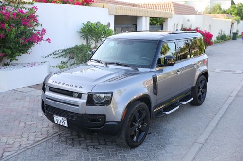 Land Rover Defender X Dynamic se