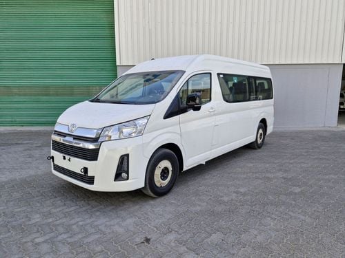 Toyota Hiace Toyota Hiace 3.5 AT 2026 full option with automatic door