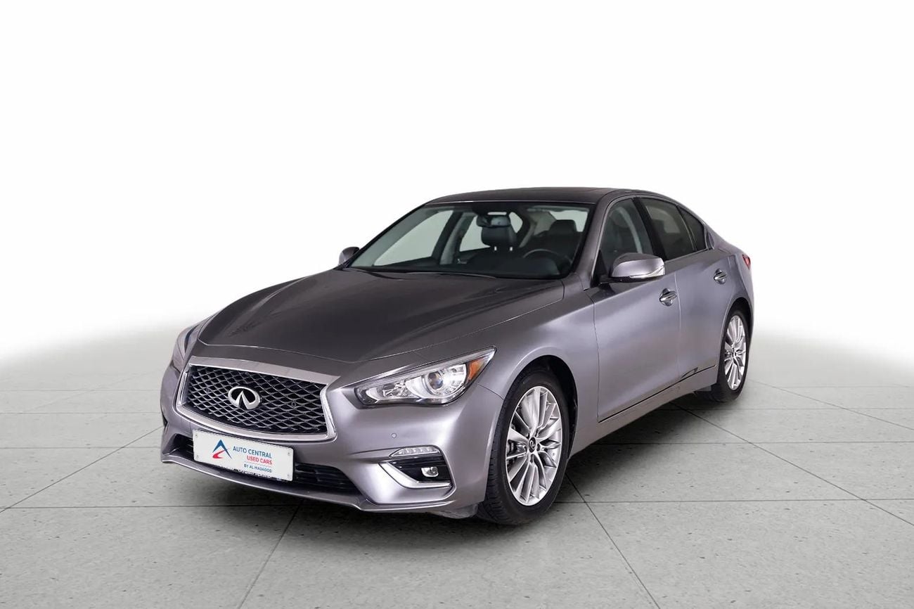 Infiniti Q50 Luxe 2.0L LUXE 3.0