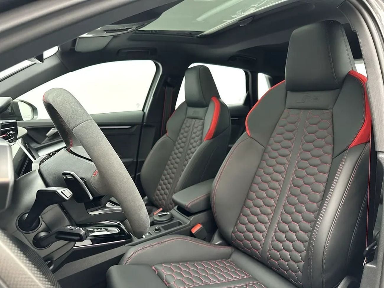 Audi RS3 Sportback 400hp (Ref# 04534)