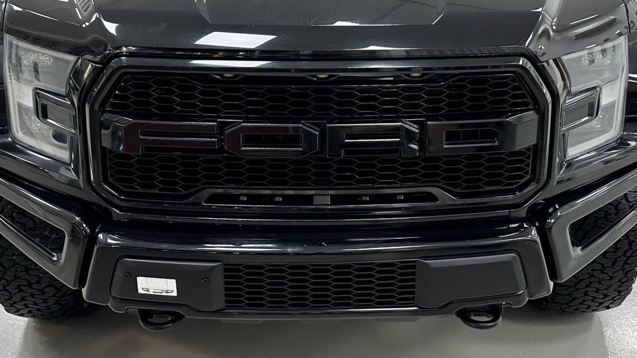 Ford F-150 GCC .. FSH .. Orginal Paint .. V6 .. Perfect Condition