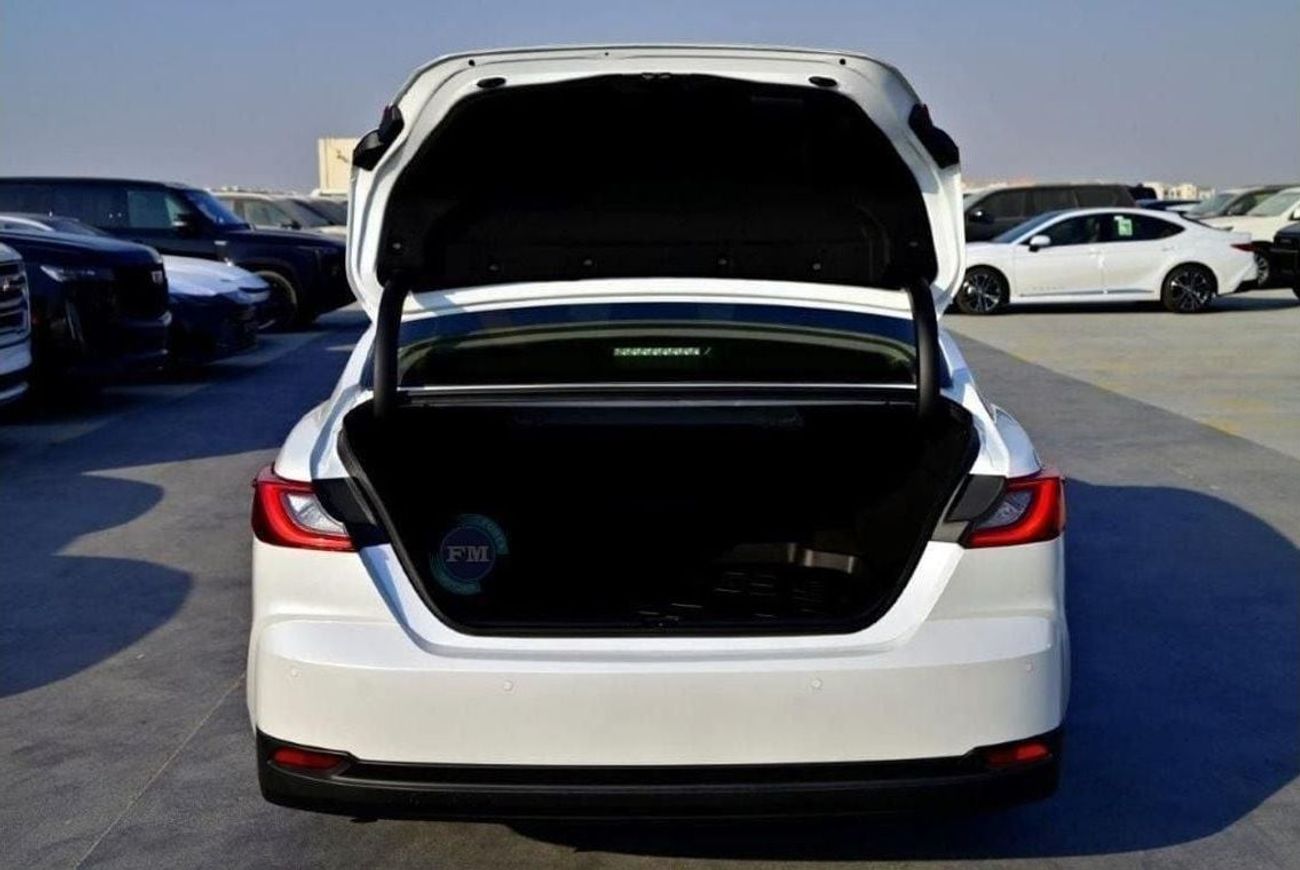 Toyota Camry Hybrid Lumiere 2.5L Automatic