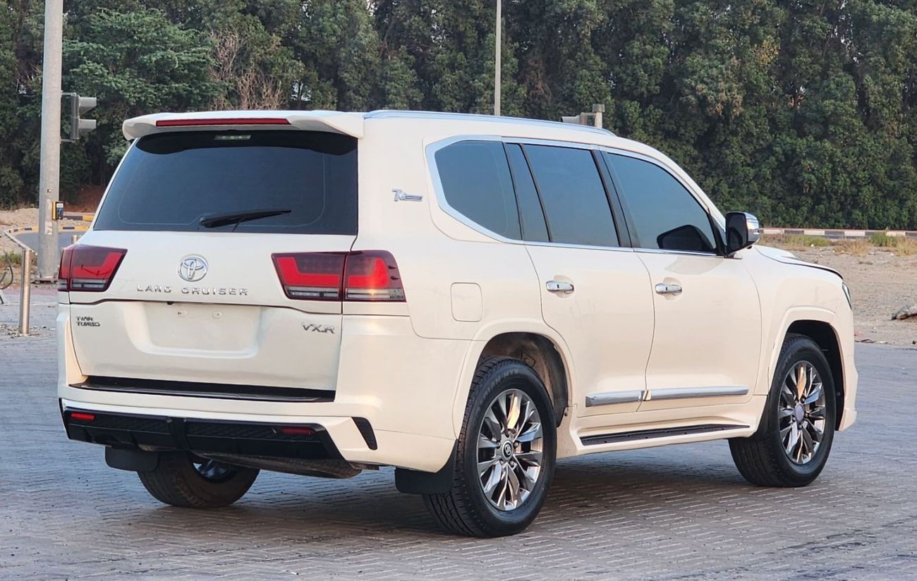 Toyota Land Cruiser V8 VX.R upgrade 2023