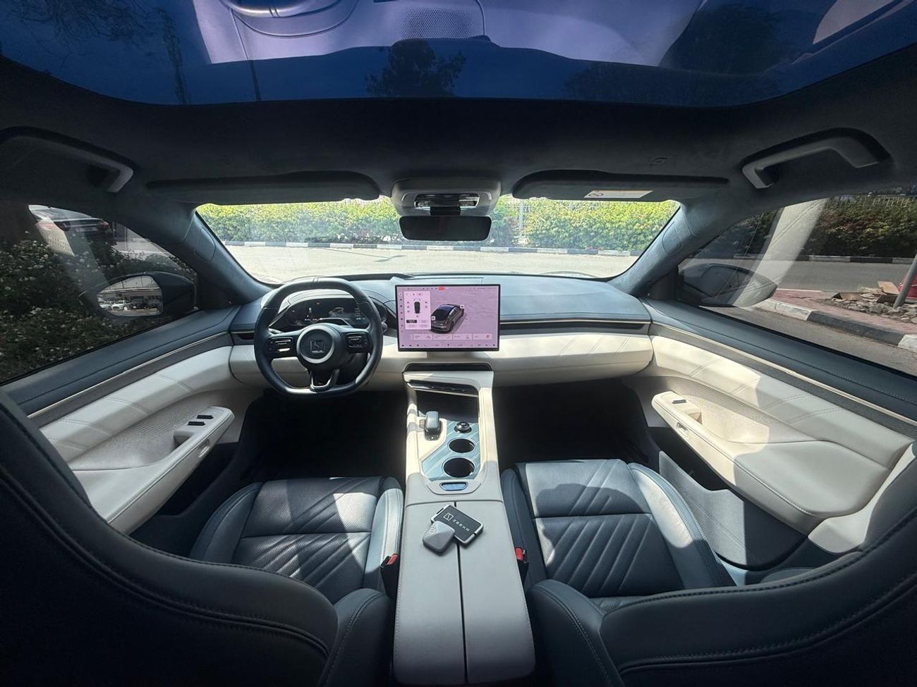 Zeekr 001 NEW ARRIVAL ZEEKR 001 2024 TOP OF RANGE UNDER WARRANTY