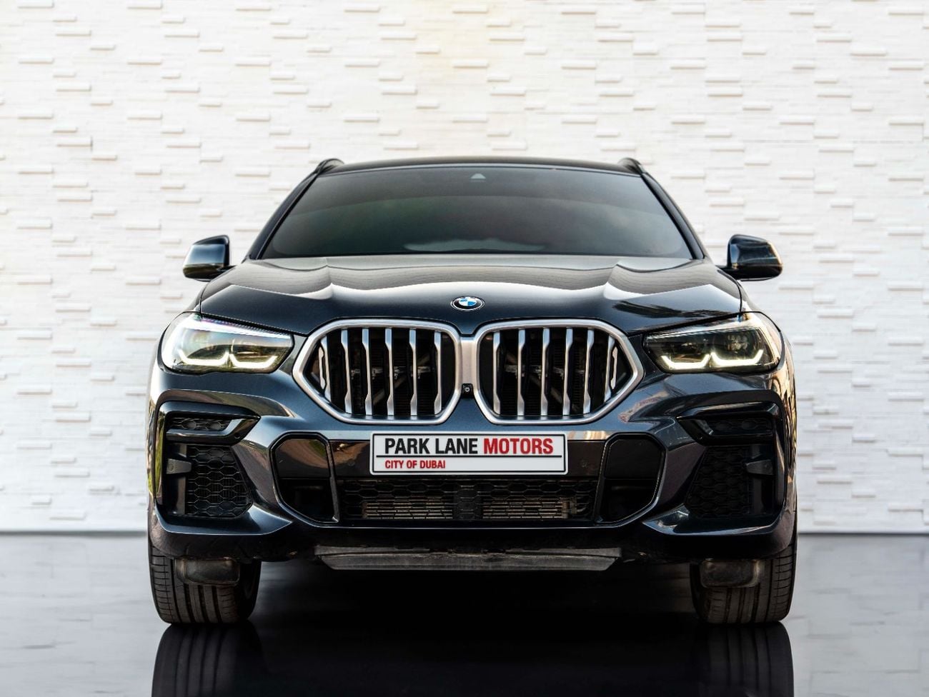 بي أم دبليو X6 xDrive40i Luxury M Sport Package 3.0L