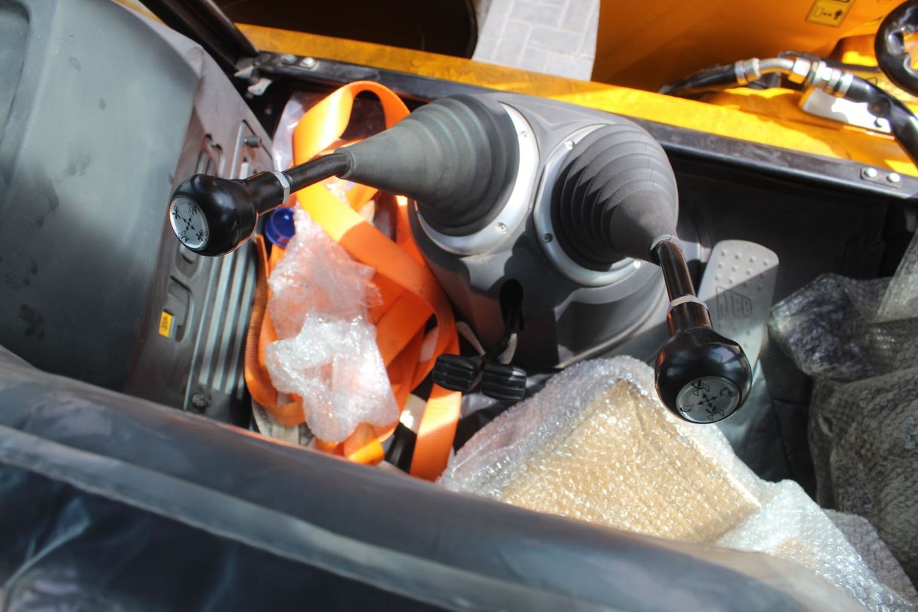 JCB 3DX