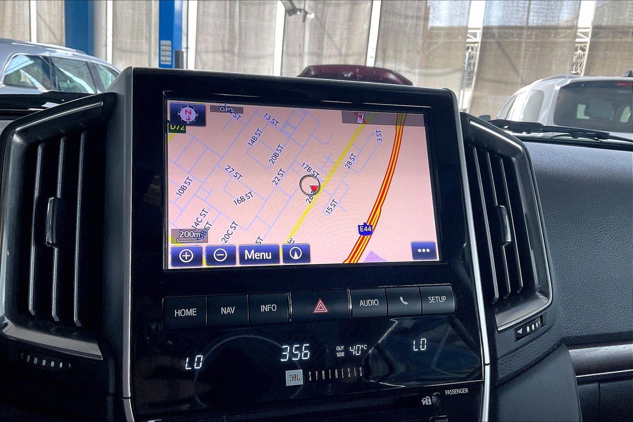 Toyota Land Cruiser VXR | upto AED 20,000 Ramadan Discount | Guaranteed Warranty | 0 Down Payment