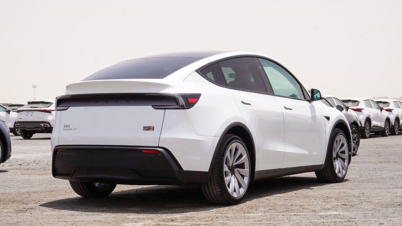 تسلا موديل Y Tesla Model Y Long Range Version/20 Inches AWD .Export Price.
