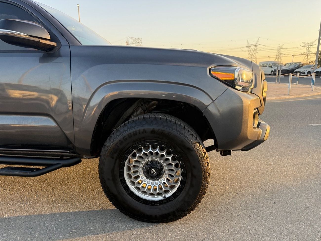 Toyota Tacoma  2023 LEATHER SEATS 2.7L 4 CYL US SPEC