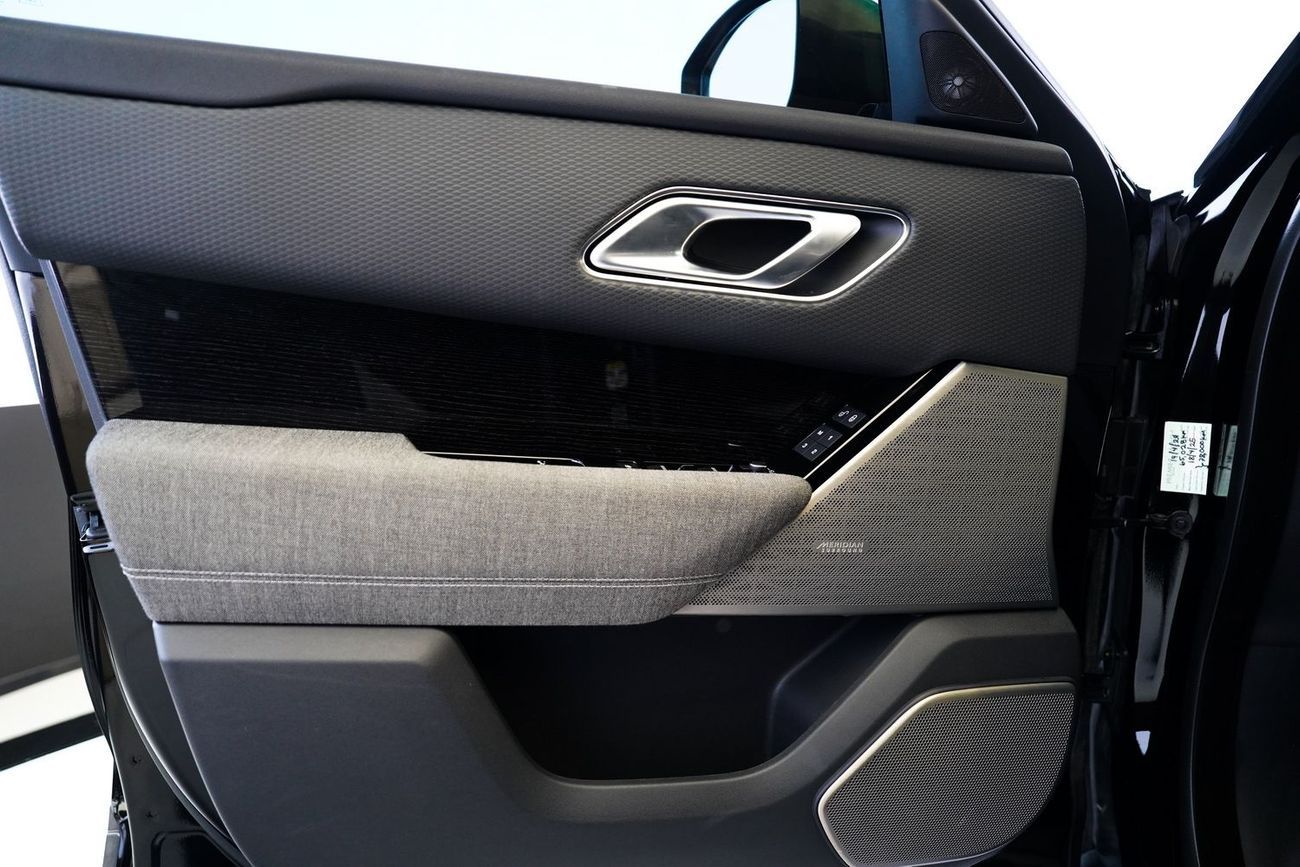 Land Rover Range Rover Velar P250 R-Dynamic SE 2.0L