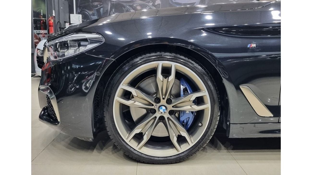 BMW M550i SPECIAL OFFER BMW M550I 2018 GCC IN IMMACULATE CONDITION STILL UNDER SERVICE CONTRACT FROM BMW