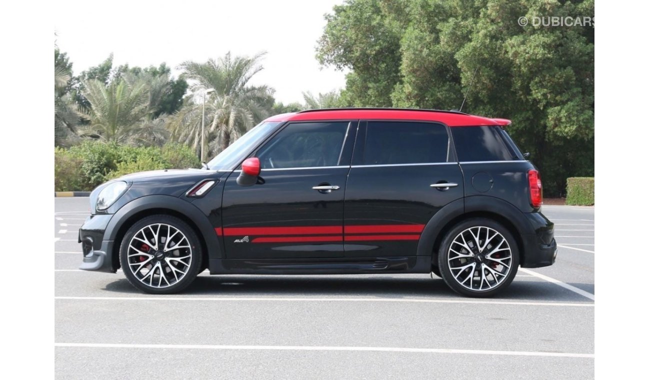 ميني كوبر كونتري مان 2016 | COOPER COUNTRYMAN FULL OPTION WITH GCC SPECS AND EXCELLENT CONDITION