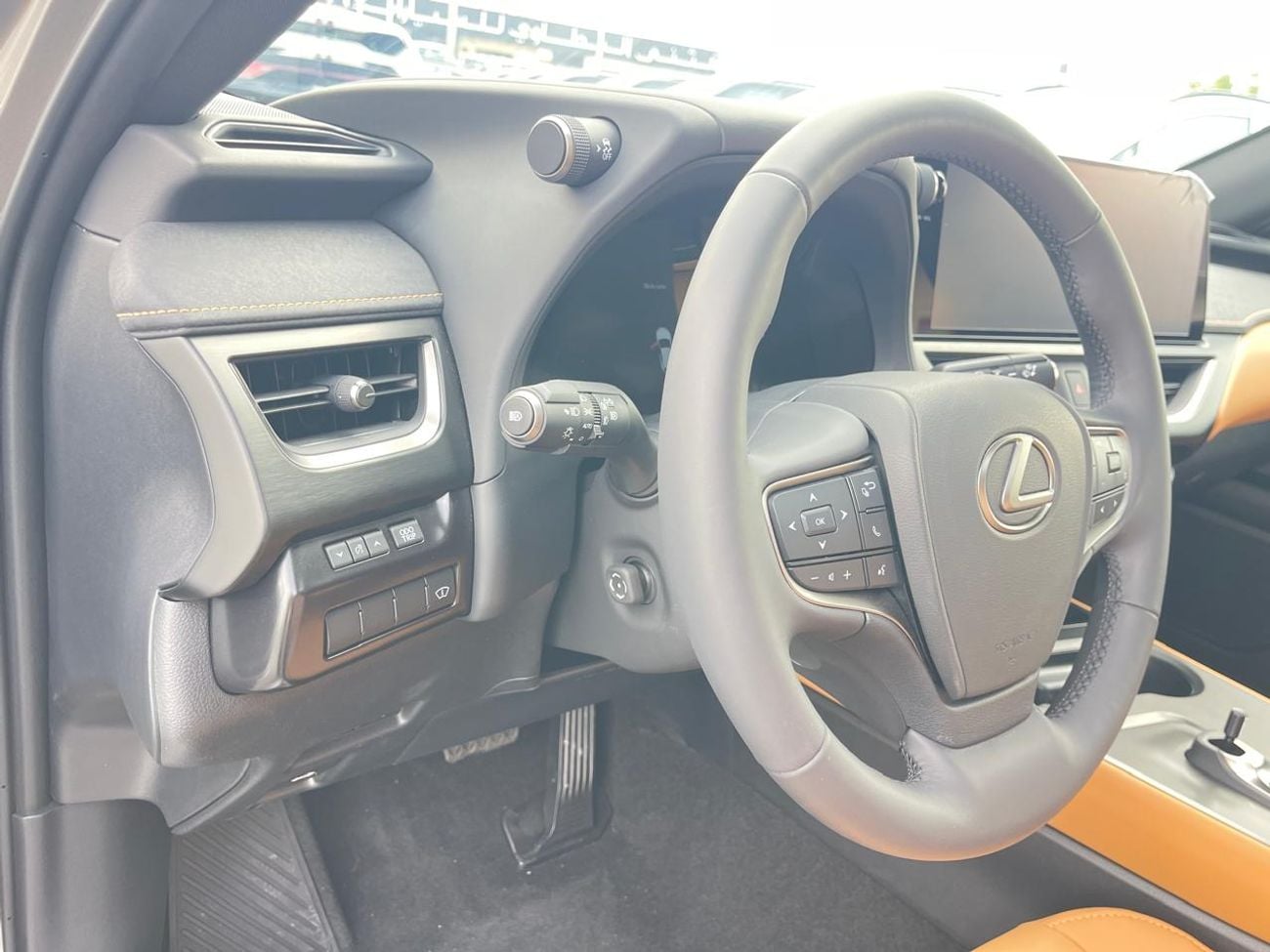 Lexus UX300h