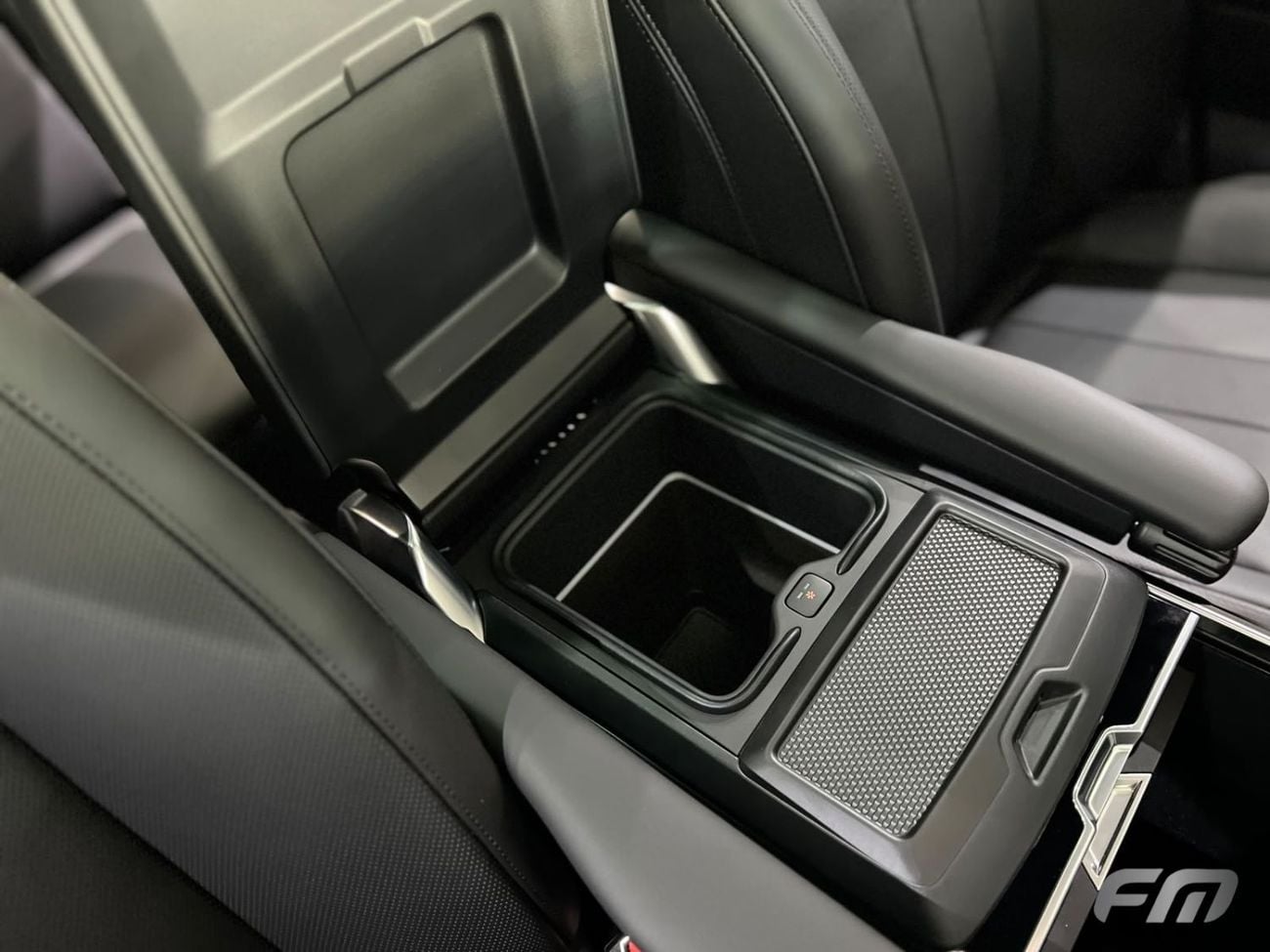 Land Rover Range Rover AUTOBIOGRAPHY P530