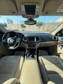 جيب جراند شيروكي Laredo 3.6L