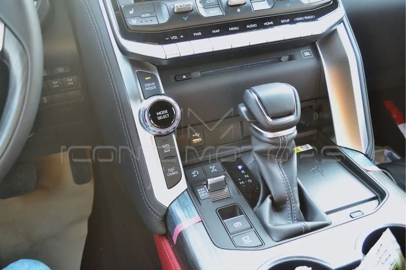 تويوتا لاند كروزر 3.5L PETROL GR SPORT, TWIN TURBO, RADAR