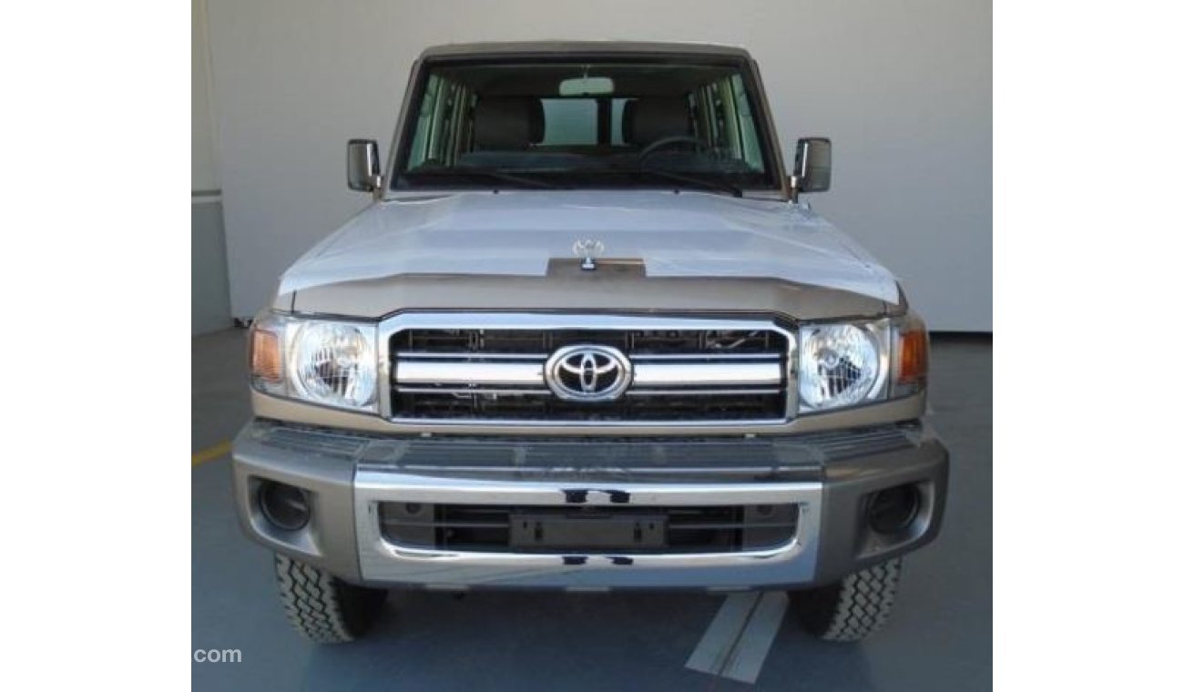 Toyota Land Cruiser VDJ76 HARDTOP PETROL BRAND NEW