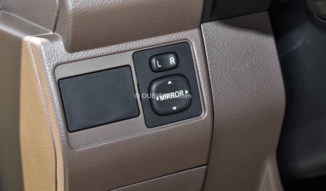 Toyota Land Cruiser Pick Up 4.0L V6 Petrol Double Cabin Auto transmission