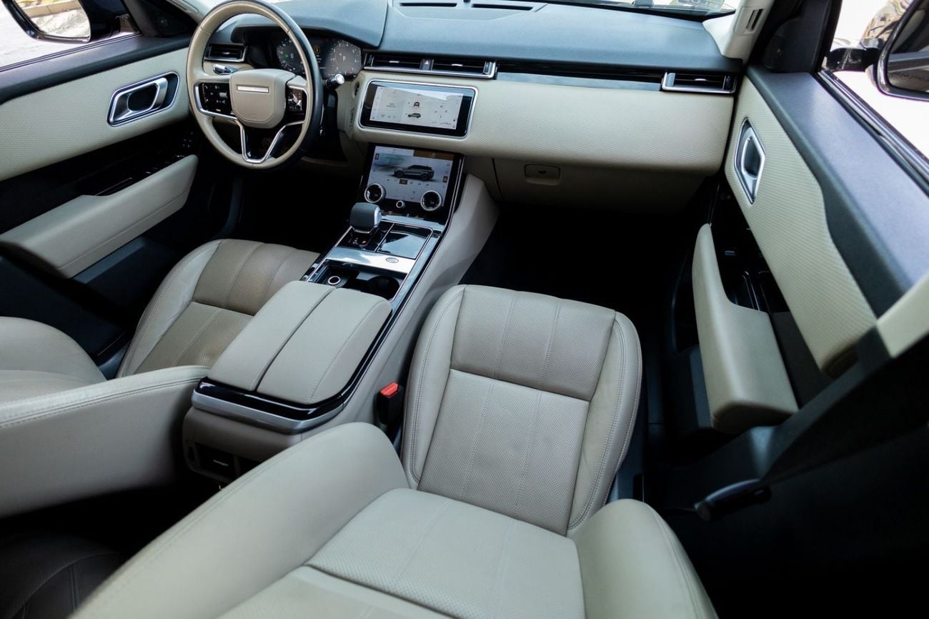 Land Rover Range Rover Velar P250 R-Dynamic SE 2.0L Range Rover Velar R-Dynamic SE 2022 GCC | Agency Warranty