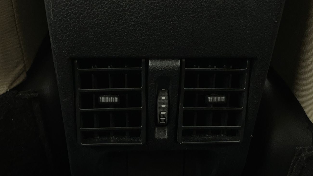 تويوتا يارس E 1.5 | بدون دفعة مقدمة | اختبار القيادة في المنزل