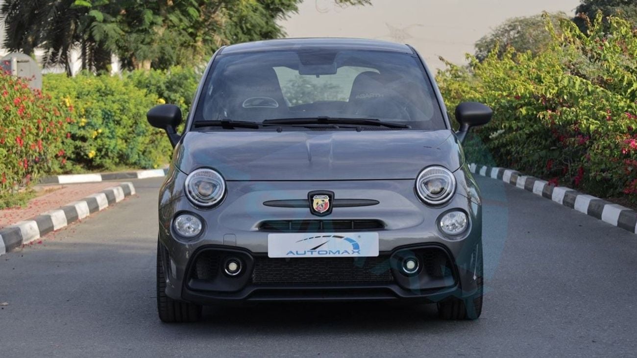 أبارث 695 Abarth 695 Turismo 1.4T 2024 GCC 19000Km With 3 Years Or 120,000 Km Warranty @Official Dealer