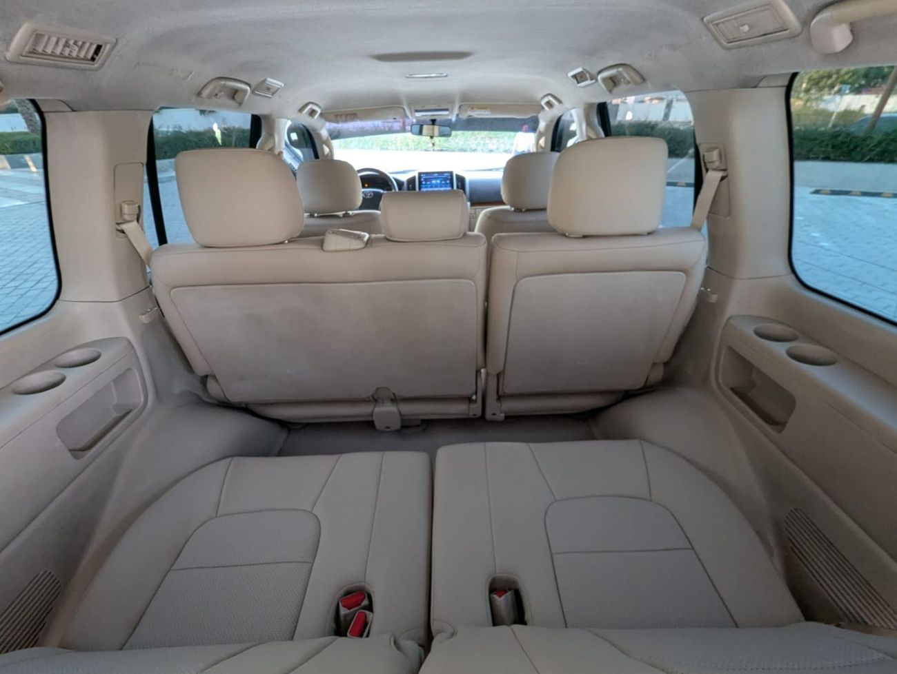 Toyota Land Cruiser GXR2 4.5L GXR-4.5L-1VD-8 Cylinders-LHD-Diesel-4WD-Automatic-8 Seats-5 Doors