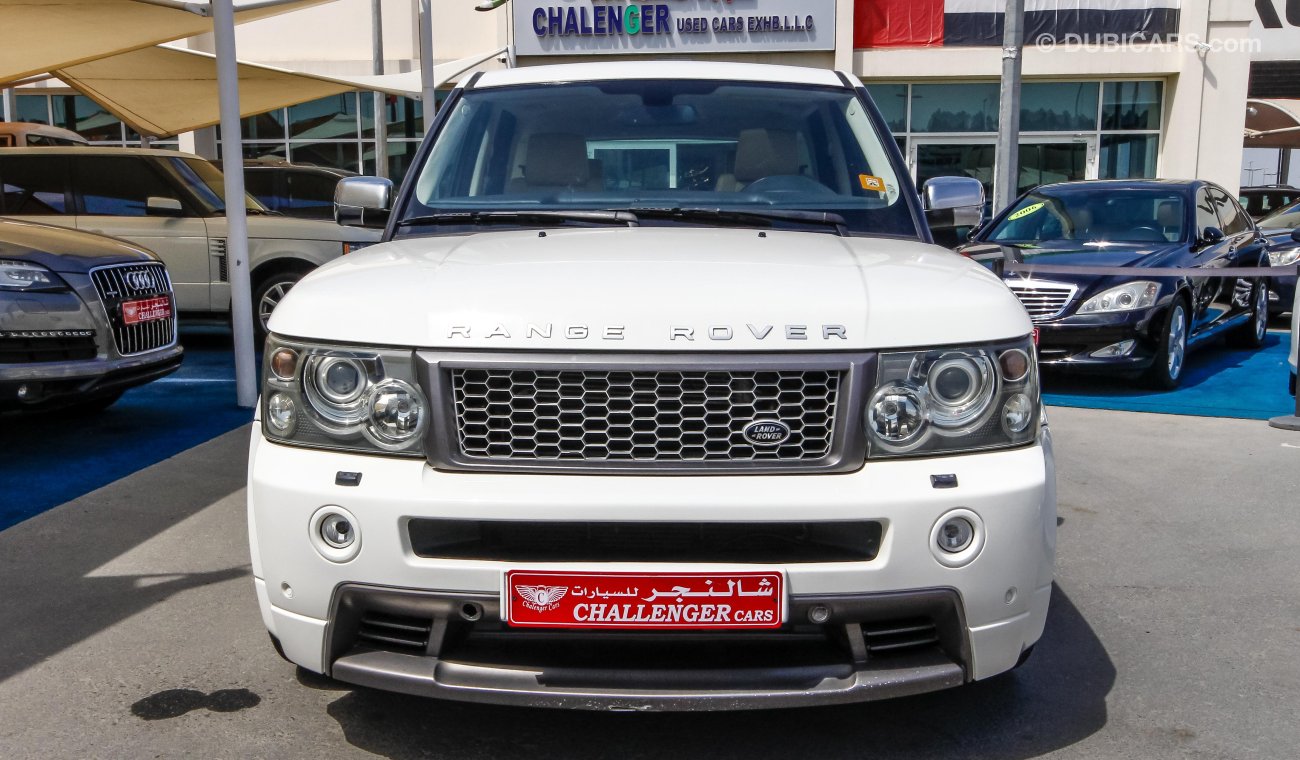 Land Rover Range Rover Sport HSE With Supercharged badge