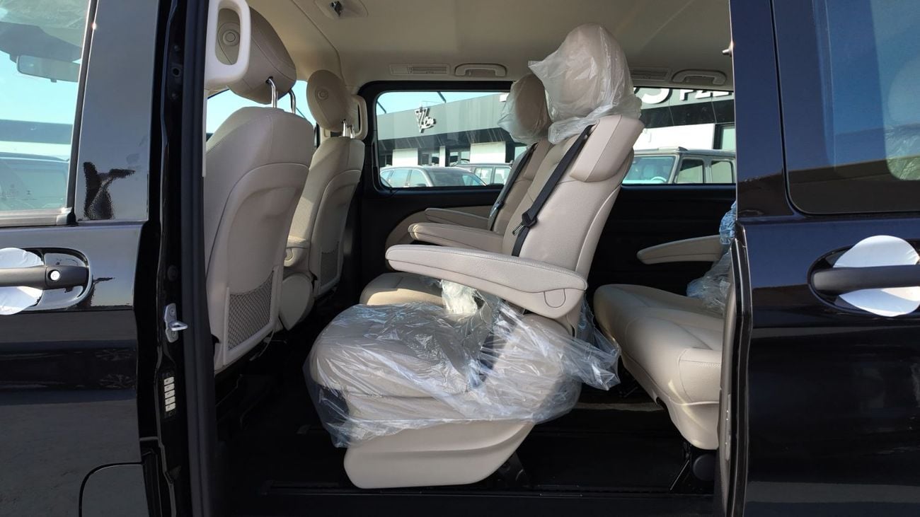 Mercedes-Benz Vito Mercedes Vito Business Edition 2.0L Petrol
