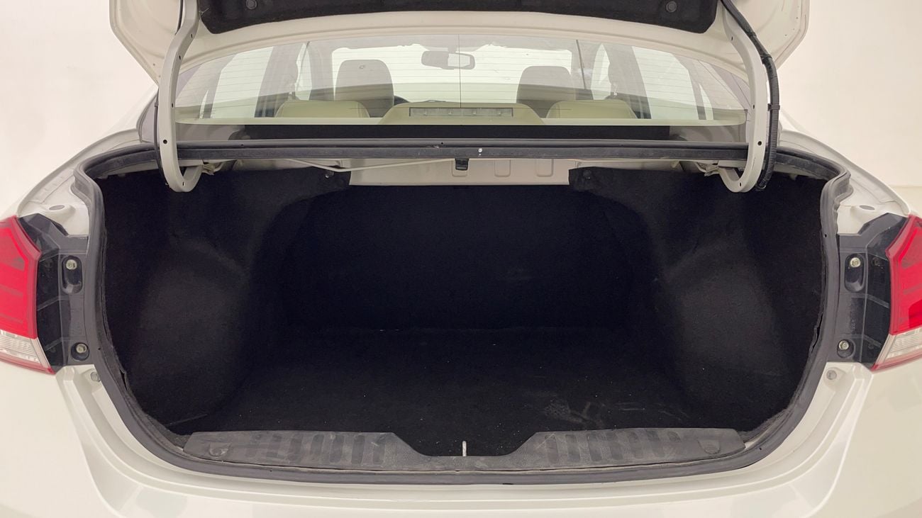 Suzuki Ciaz GLX 1.5 | Zero Down Payment | Home Test Drive