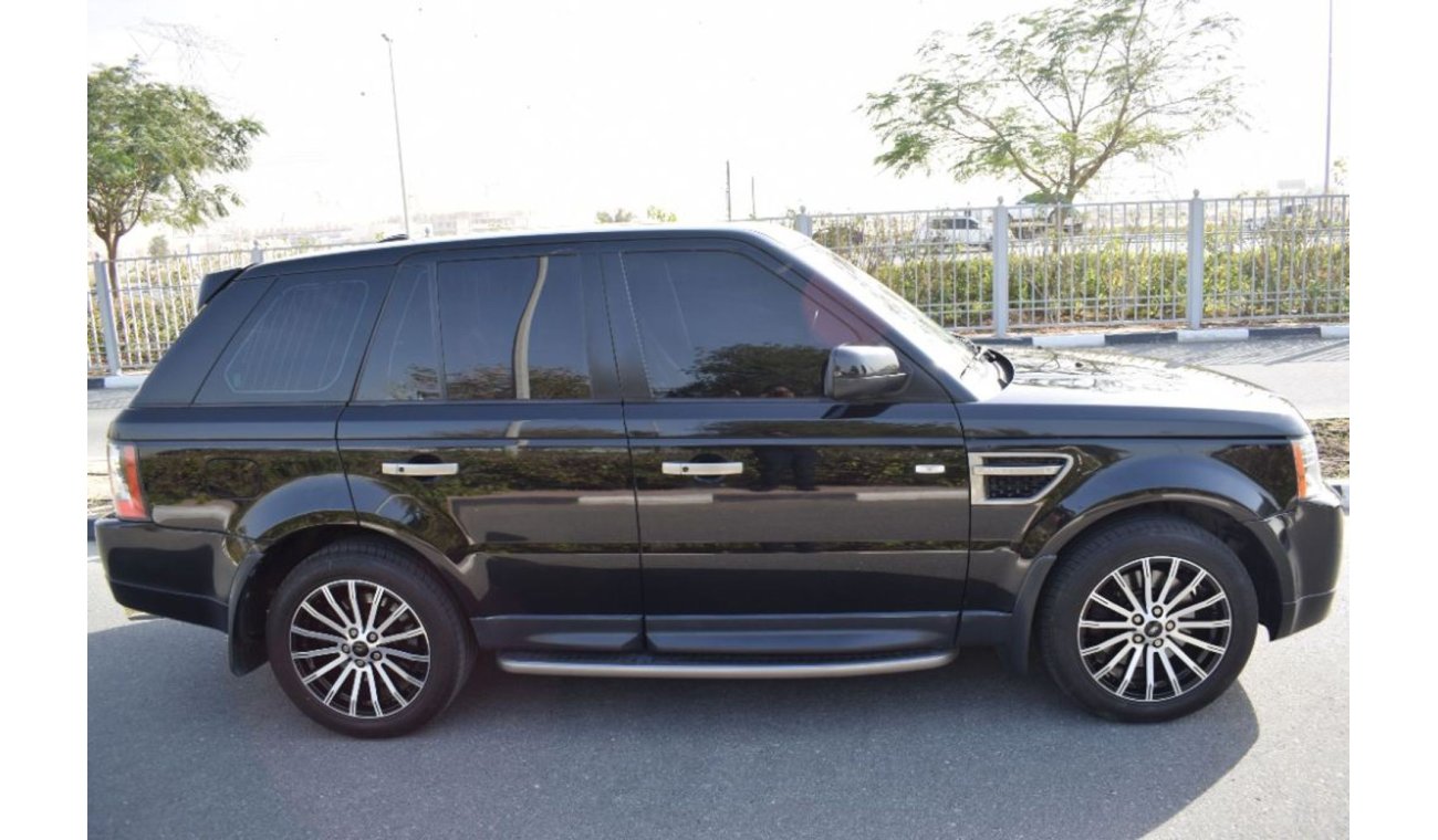 Land Rover Range Rover Sport HSE HST Kit - GCC - HSE - Low Mileage - Well Maintained