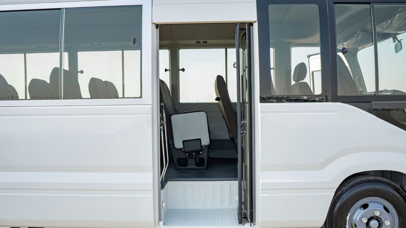 Toyota Coaster TOYOTA COASTER  DIESEL 2025 4.0