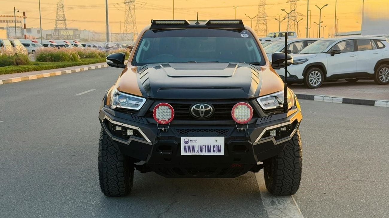 Toyota Hilux 2019 | 2.8L DIESEL | AT | RHD | HEAVY BULL BAR WITH LED KIGHTS | ROOF MOUNTED LED LIGHTS | HAMMER 4X