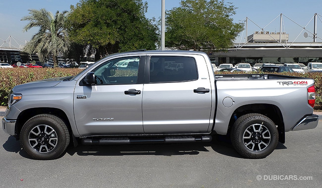 Toyota Tundra 2018 Crewmax SR5, 5.7-V8-4X4, 0km # VAT included