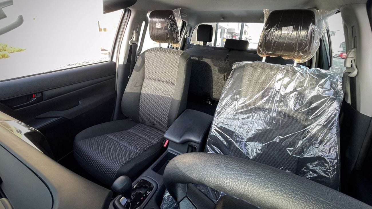 Toyota Hilux SGLX S GLX 2.4L 4WD A/T S GLX 2.4L AWD A/T 2.4L DSL DC 4X4 Active Comfort A/T 2025YM