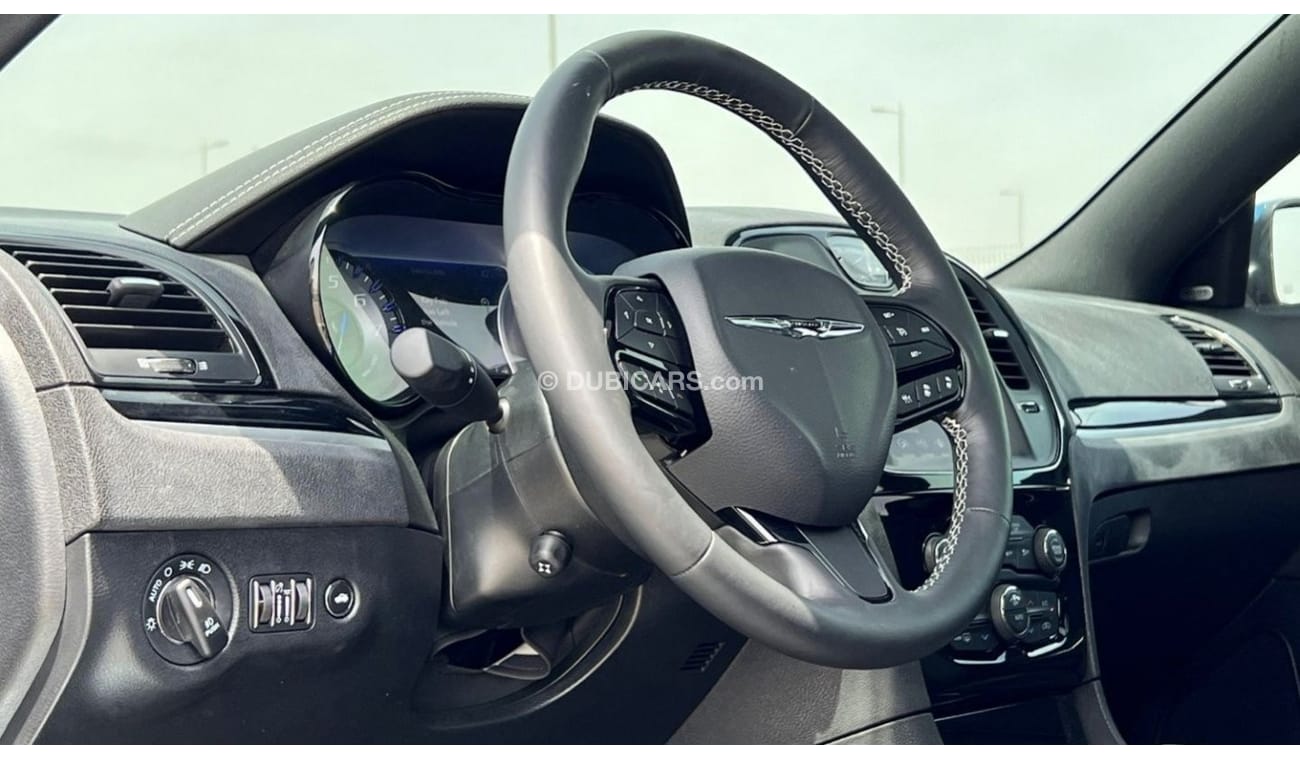 Chrysler 300s Brand New 3.6L V6 2022 GCC Agency Warranty