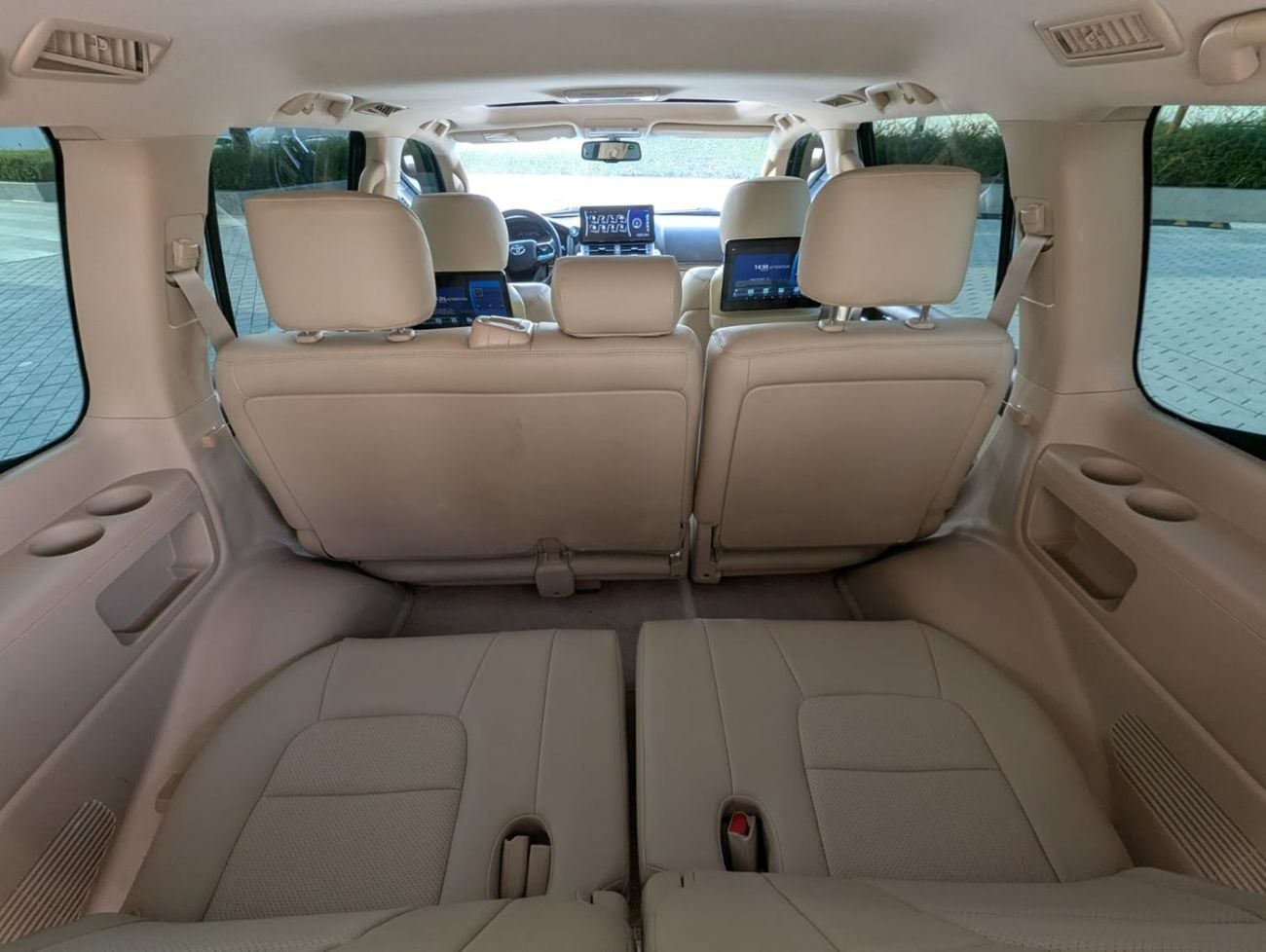 Toyota Land Cruiser Toyota Landcruiser 2015 LHD facelifted to 2025 black colour