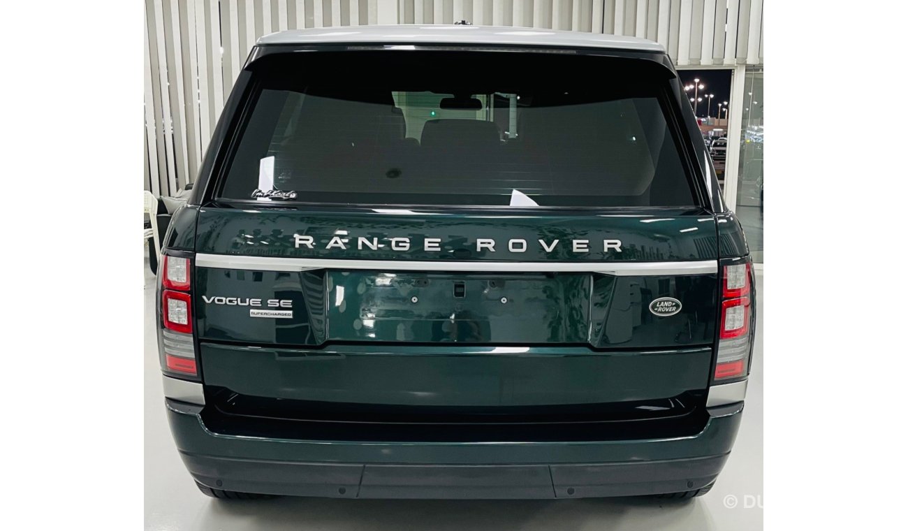 Land Rover Range Rover Vogue SE Supercharged SE .. Under Warranty .. GCC .. FSH .. Original Paint .. Perfect Condition