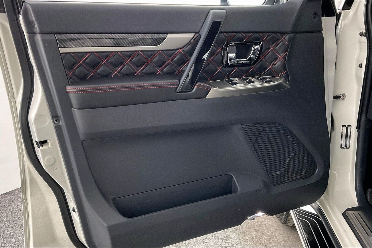 ميتسوبيشي باجيرو Signature Edition | شامل الضمان | 0 ﺪﻔﻋﺓ ﺃﻮﻟﻯ