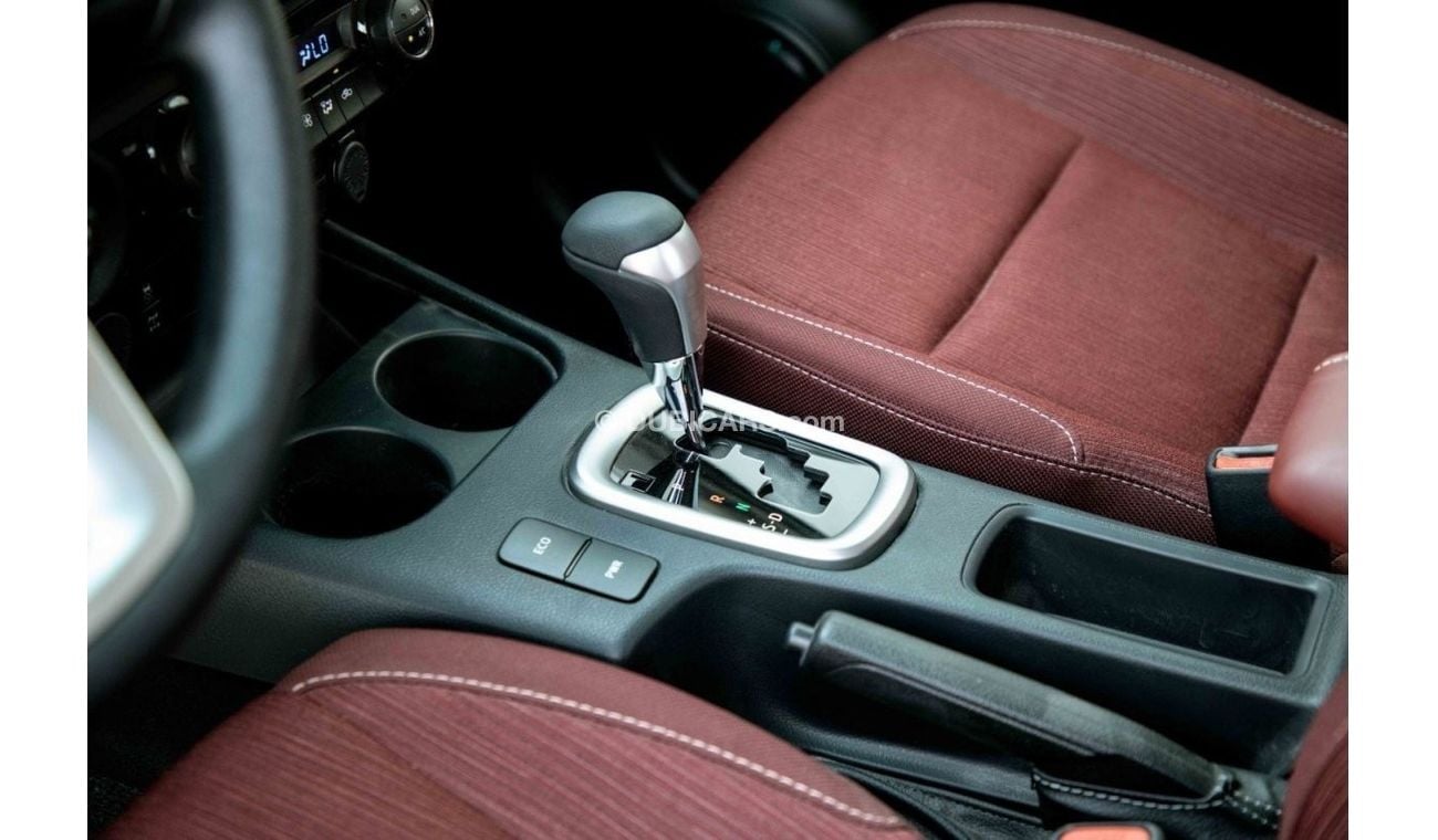 Toyota Hilux 2023 Toyota Hilux 4x4 DC 2.8 D AT SR5 - White inside Maroon | Export Only