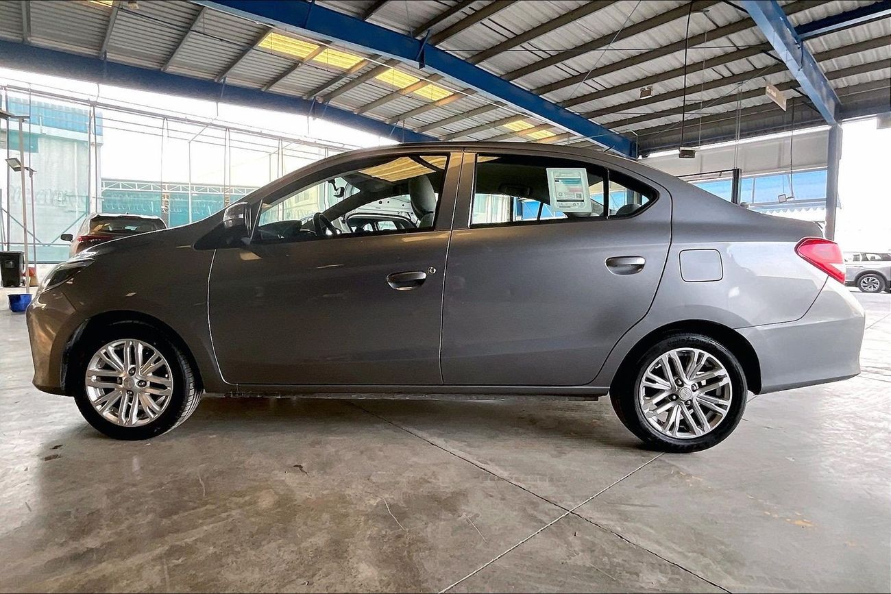 ميتسوبيشي اتراج GLX Full | شامل الضمان | 0 ﺪﻔﻋﺓ ﺃﻮﻟﻯ