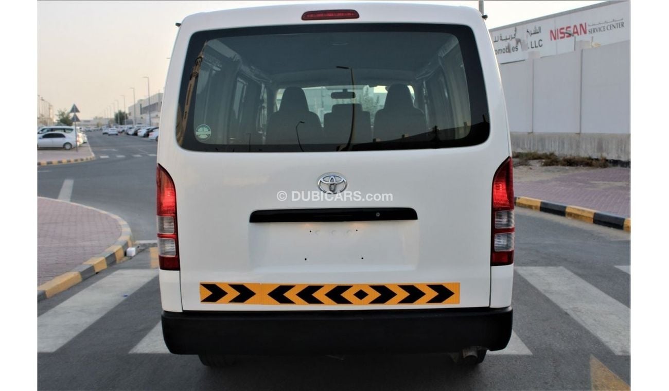 Toyota Hiace Toyota Hiace Van 2016 GCC in excellent condition without accidents, very clean from inside and outsi