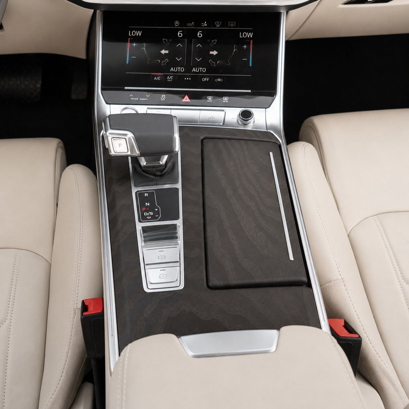 Audi A7 45 TFSI SPORTBACK 2,203 P.M • 0% Downpayment • Audi A7 45 TFSI S-Line • 1 Year Warranty