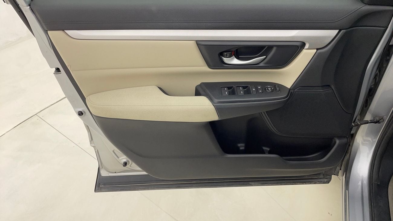 هوندا سي آر في LX 2.4 | بدون دفعة مقدمة | اختبار القيادة في المنزل