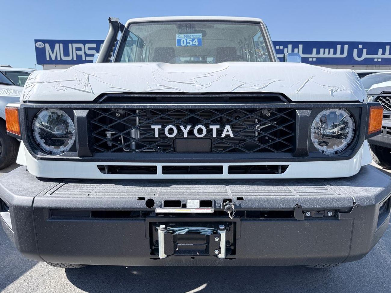 تويوتا لاند كروزر 70 Toyota LC 5 Door 2.8L 2025 AT Full Diesel With Radar