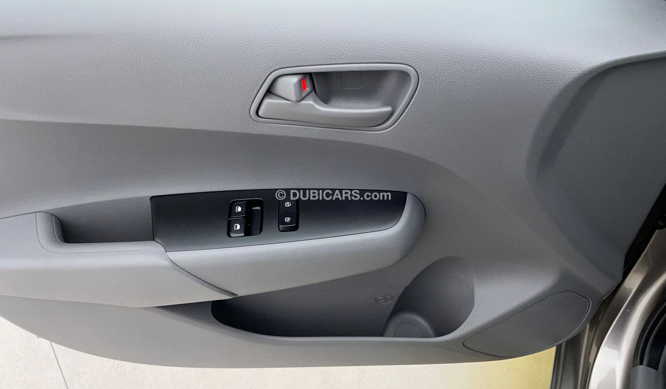 كيا بيكانتو Base 2000