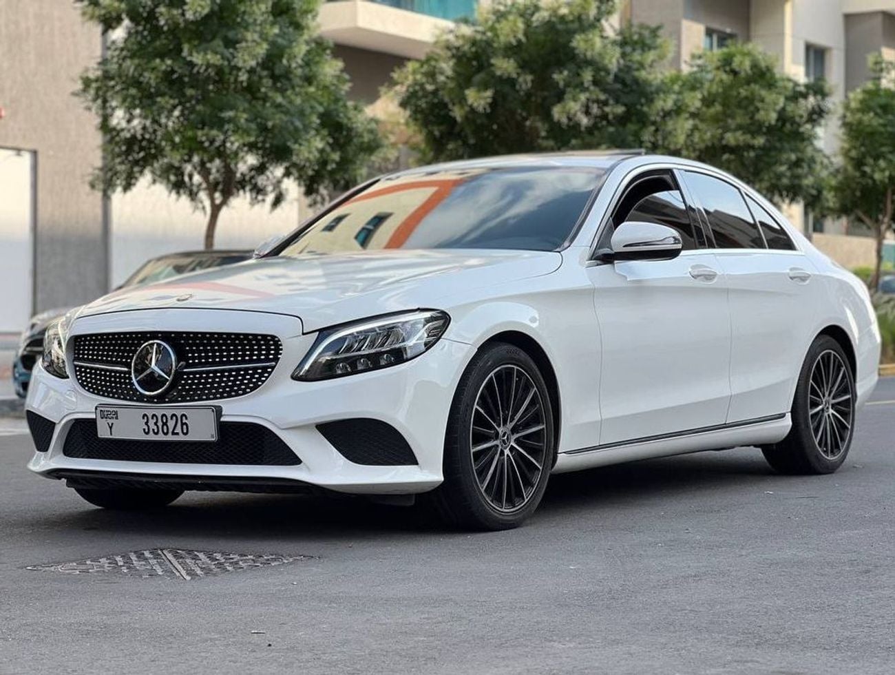 Mercedes-Benz C 300 Luxury 2.0L // 2019 //  High Option With AMG Kit ,  Sunroof , Car Play , Very Good Condition